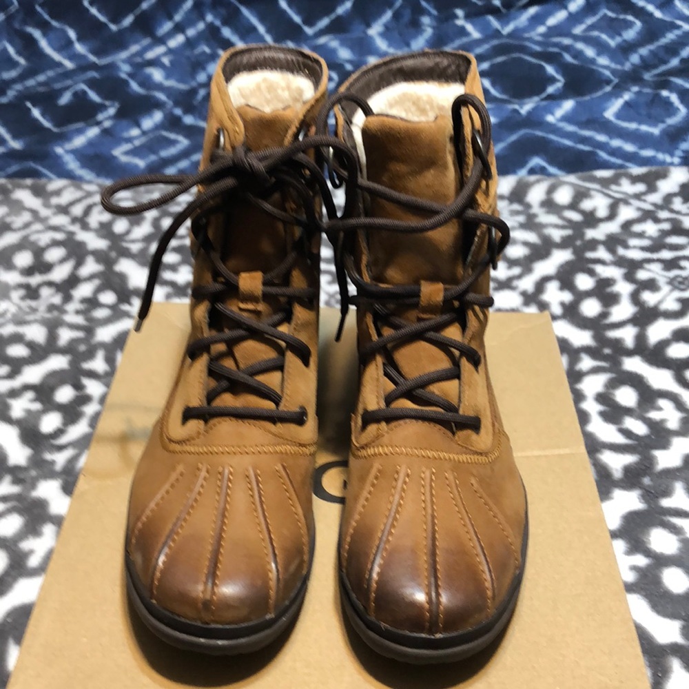 Ladies Ugg boots
